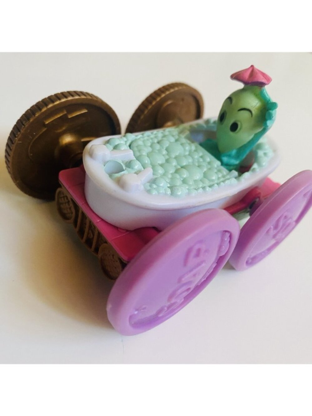 Vintage 1990 McDonald’s Happy Meal Tiny Toon Montana Max & Gogo Dodo Flip Car To - Picture 2 of 7